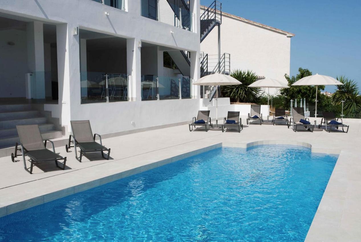 Luxury Villa With Heated Pool For 12 To 14 People Fuengirola Εξωτερικό φωτογραφία