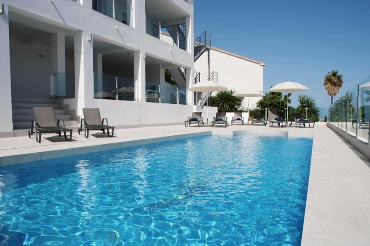 Luxury Villa With Heated Pool For 12 To 14 People Fuengirola Εξωτερικό φωτογραφία